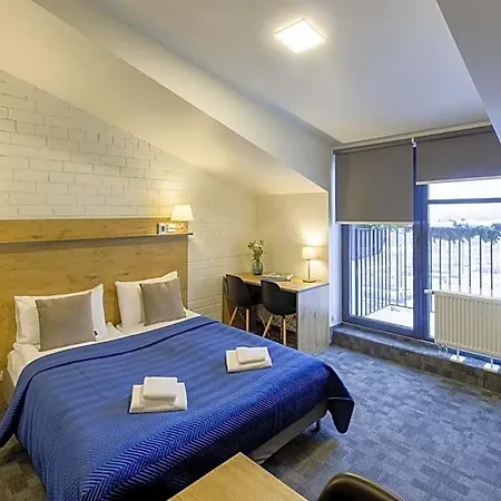 Ξενοδοχείο Loft 3*
